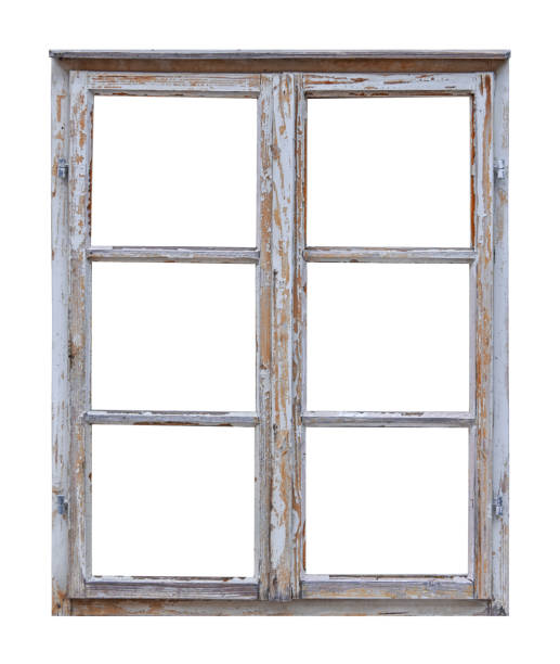 Finestra vintage in legno da restaurare